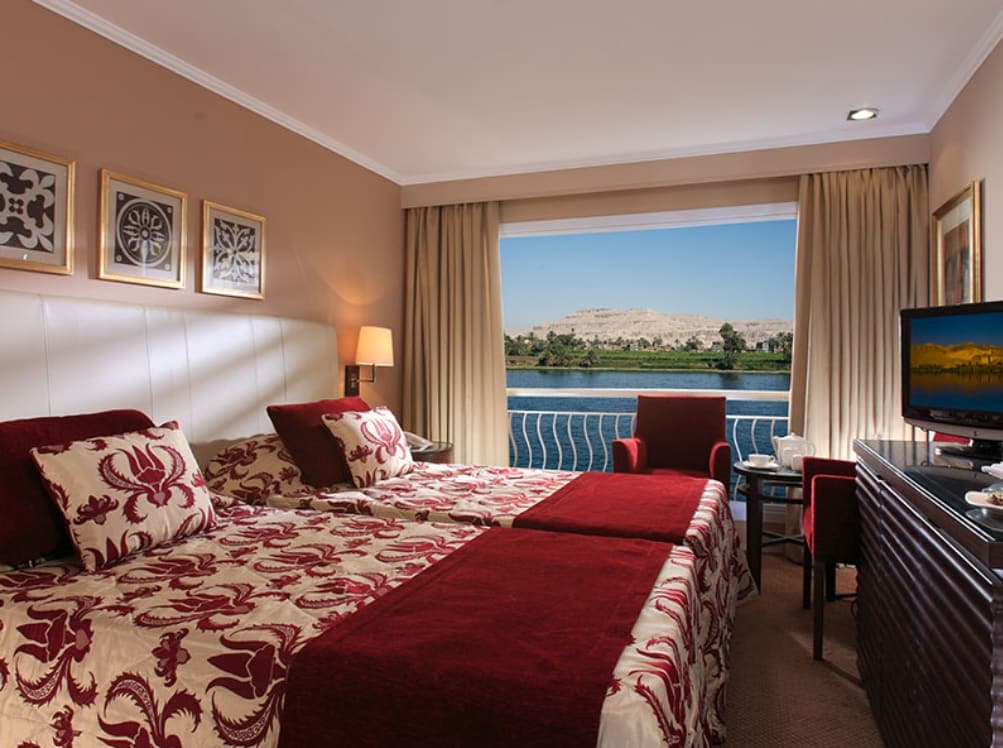 tour Gallery tour Gallery