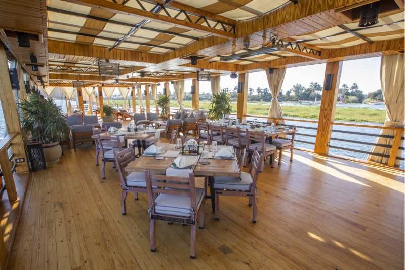 tour Gallery tour Gallery