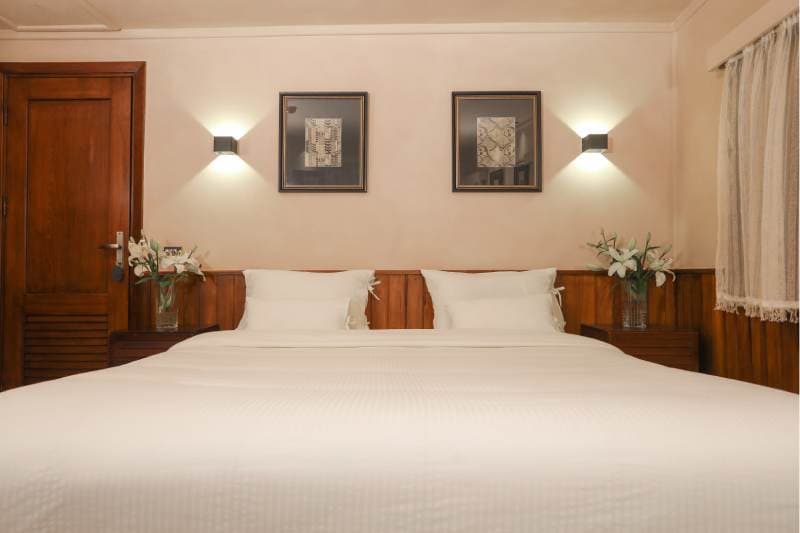 tour Gallery tour Gallery