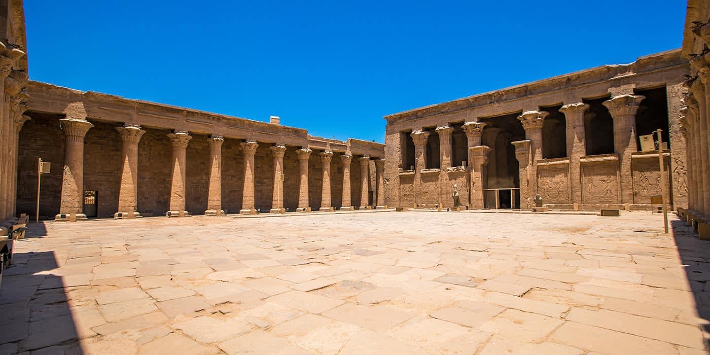 tour Gallery tour Gallery