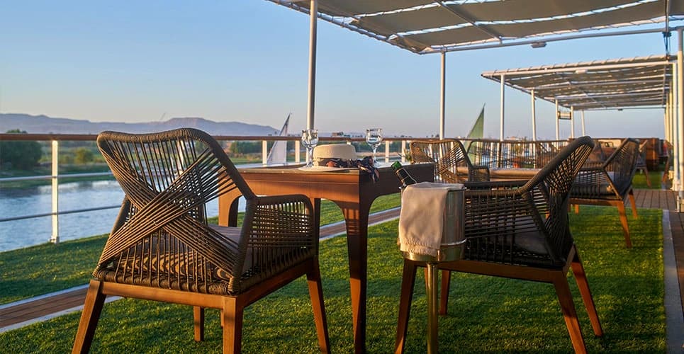 tour Gallery tour Gallery