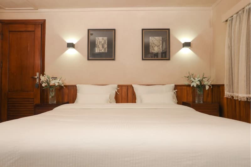 tour Gallery tour Gallery