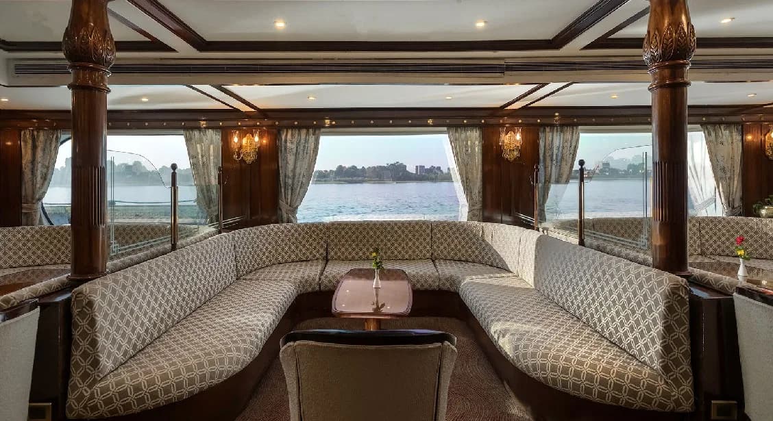 tour Gallery tour Gallery