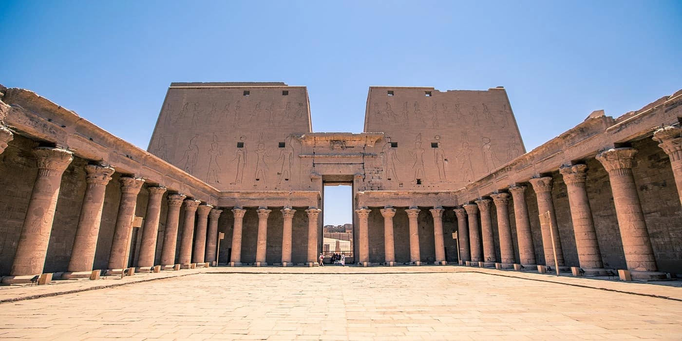 tour Gallery tour Gallery