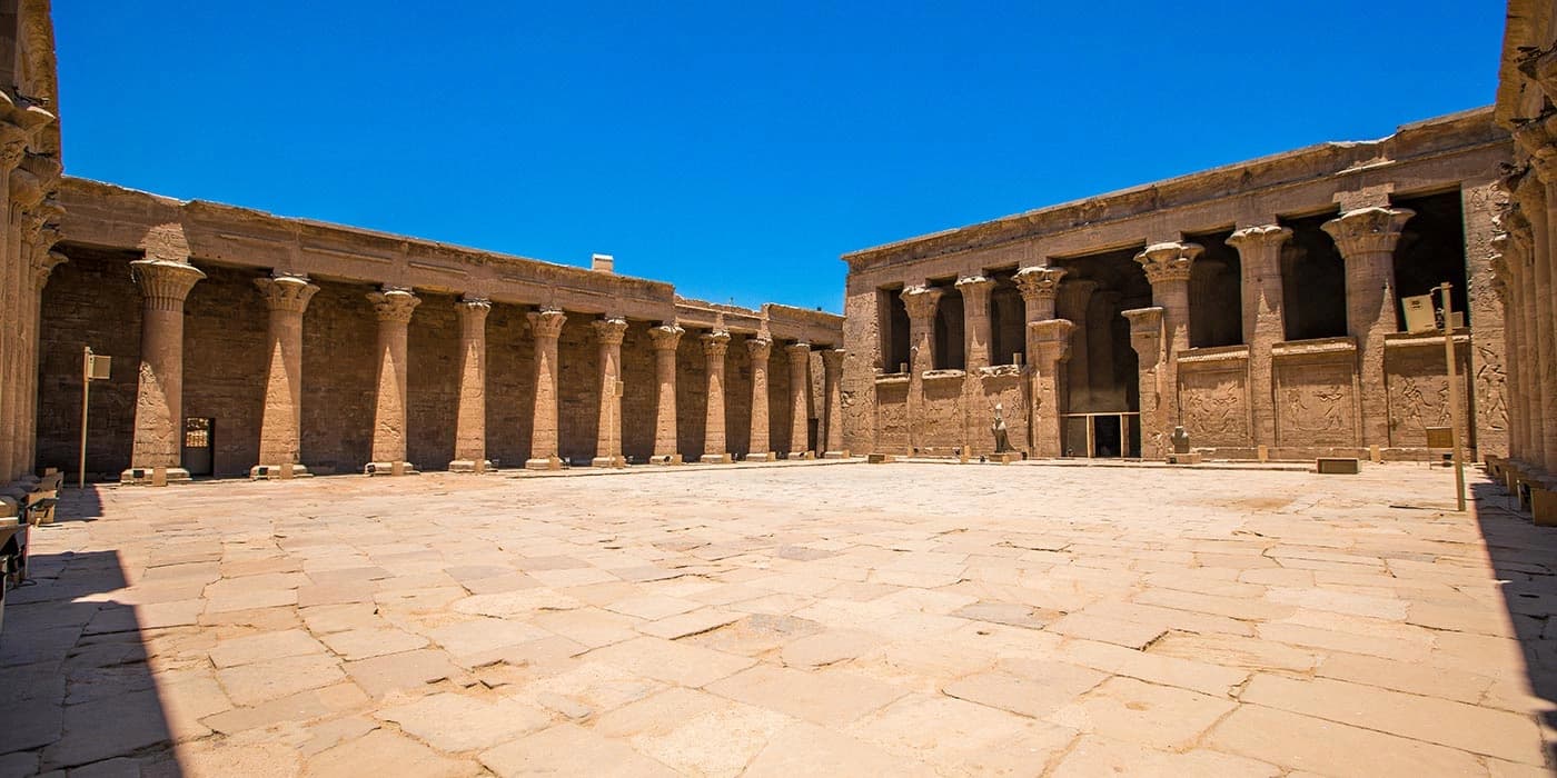 tour Gallery tour Gallery