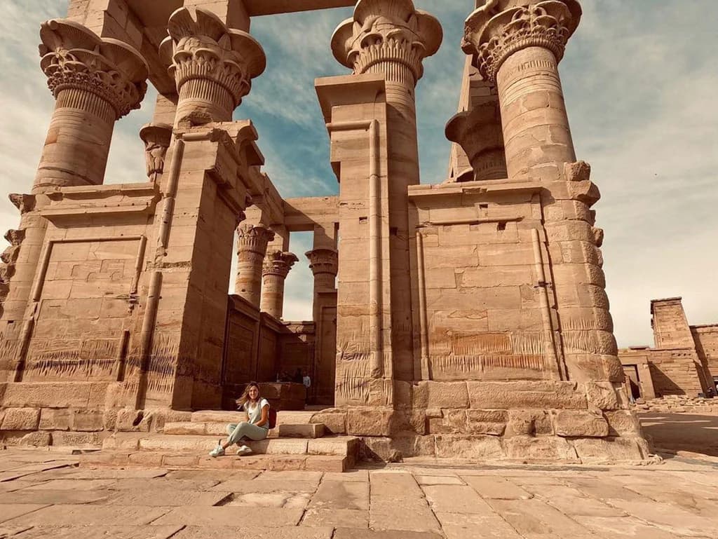 tour Gallery tour Gallery