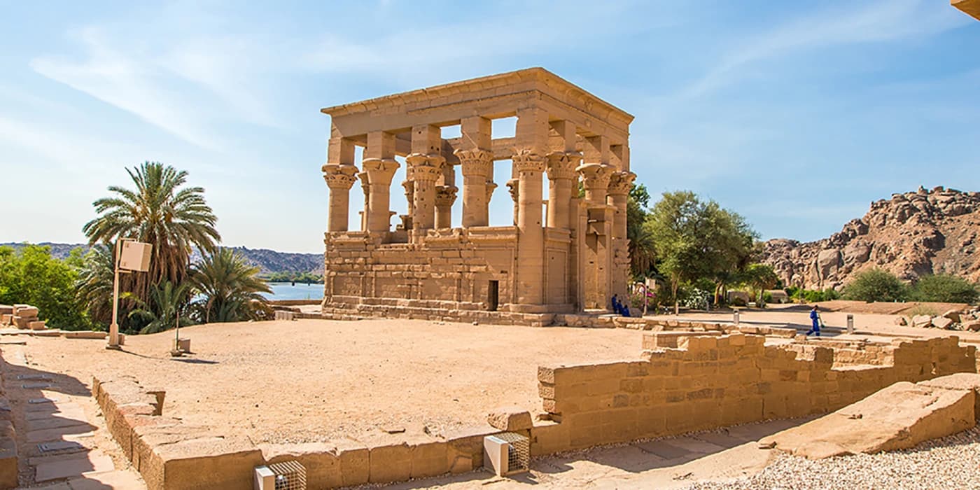 tour Gallery tour Gallery