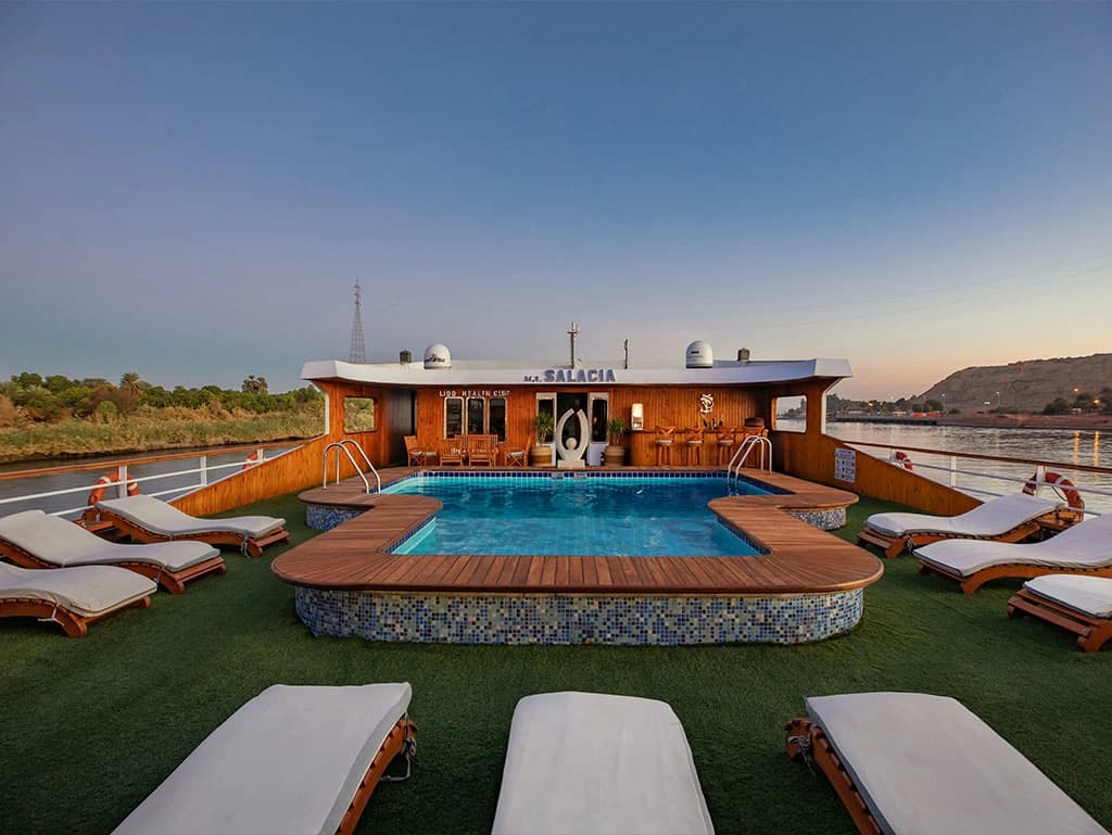 tour Gallery tour Gallery