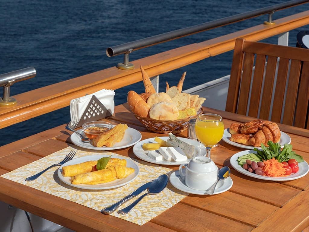 tour Gallery tour Gallery