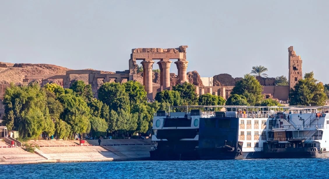 tour Gallery tour Gallery