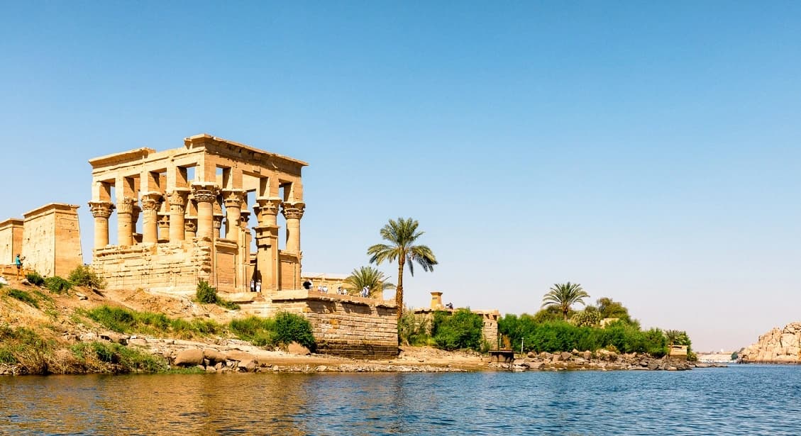 tour Gallery tour Gallery