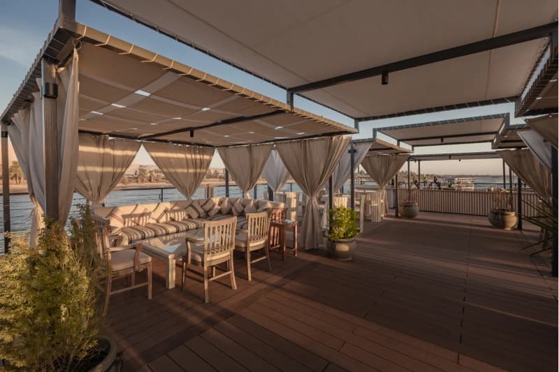 tour Gallery tour Gallery