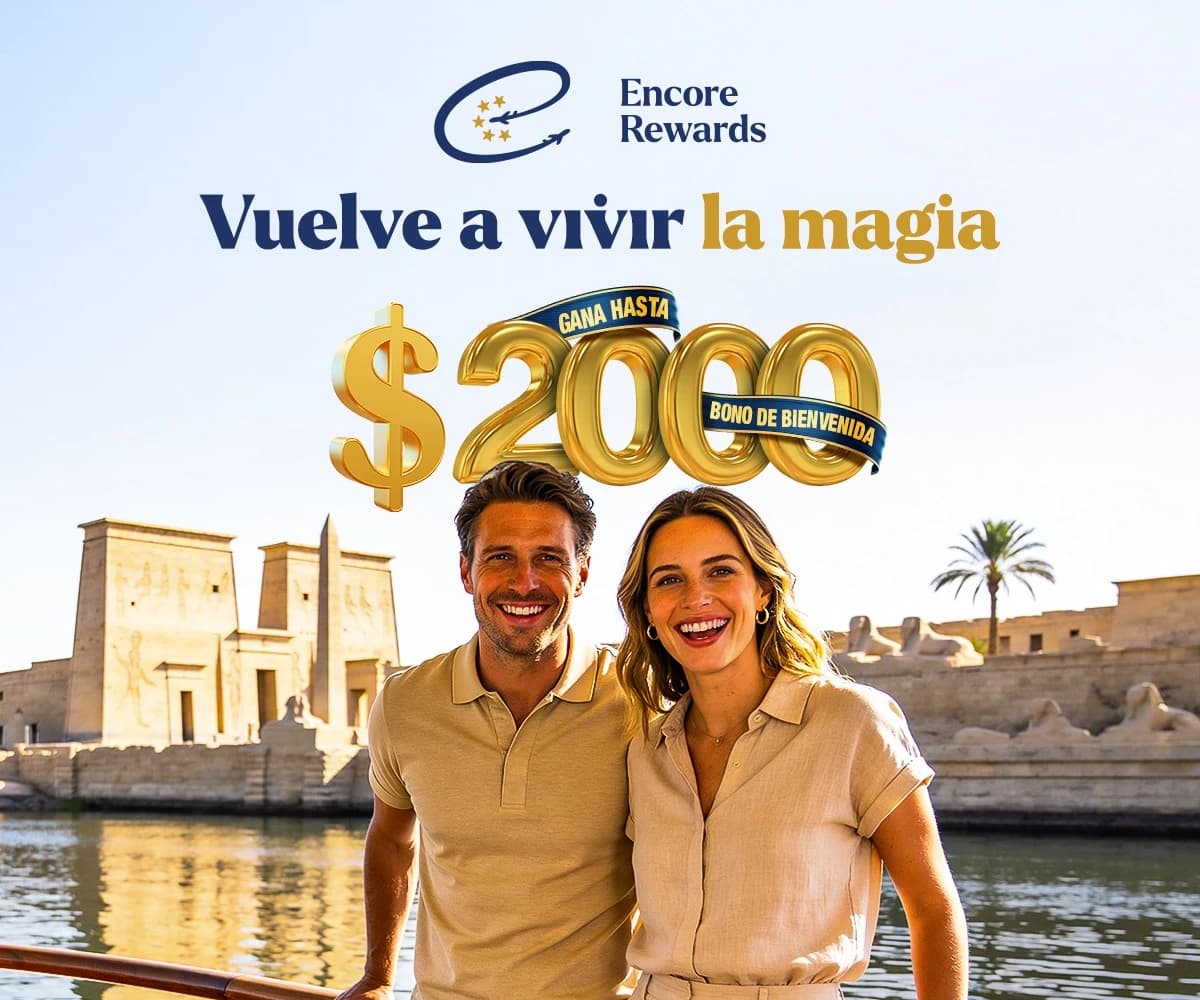 Cruceros Nilo Agencia de Viajes Crucero por el Nilo navegando con elegancia frente a paisajes egipcios al atardecer